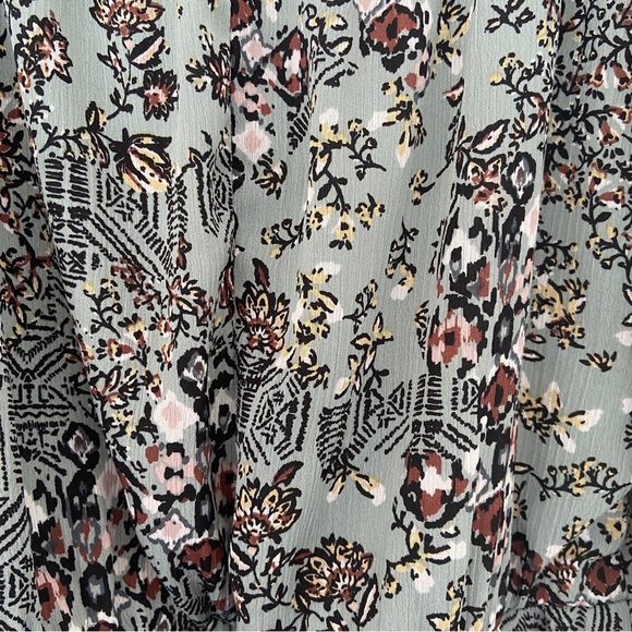 MAURICES SAGE GREEN/RUST/YELLOW POET BLOUSE WITH RUFFLE NECK, BISHOP SLEEVES, XS - Picture 8 of 11